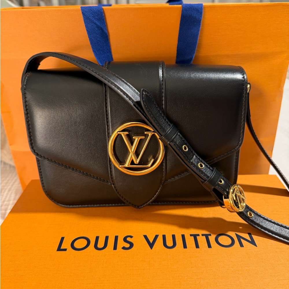 Louis Vuitton LV PONT 9 Neuf Crossbody Bag with Gold Hardware - AUTHENTIC
